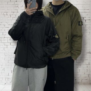 테크 바람막이
