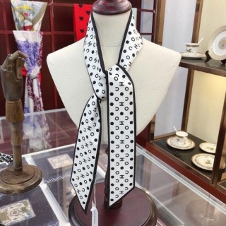C* 토트 화이트 방도 스카프